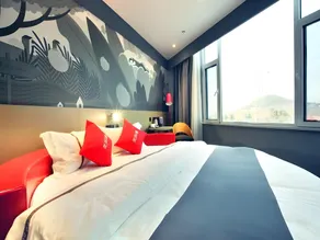Thank Inn Shandong Linyi Junan County Lingang District Qimaishan - Image 2
