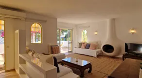 Vilamoura 3BR Villa, Pool, AC, Rooftop & Golf - Image 2