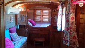 La Nanou'che (roulotte en Camargue) - Image 2