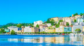 Paradiso Incanto Lake View Apartment - Happy Rentals - Image 5