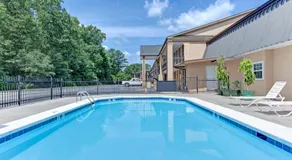 Super Inn & Suites Carrollton,West Georgia - Image 2