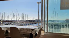 Résidence de standing la Pêcherie Spacieux T3 comme un cocon familial vue mer et sur l'avant port Sur le bout du bout de Cap d'Agde seule cap en Occitanie - Image 5