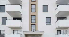 Castle view Vinetto apartment with free parking - Image 5