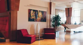 The Gerald's Hotel - Image 3