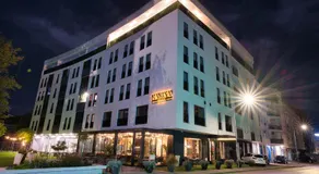 Hotel Marina Home - Image 3