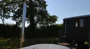 Charlotte-Rose Shepherd's Hut - Image 5