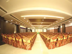 Hotel Sitara Grand Ramchandrapuram - Image 5