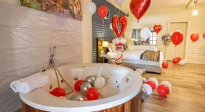 SOL Suite In The Village - Image 2