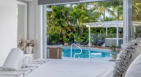 Luxury Mooloolaba Retreat with Spa & Pool - Image 2