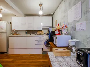 SISnBRO Guesthouse - Image 5