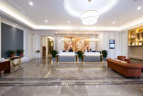 Vienna International Hotel - Image 2