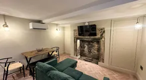 Akroyd House - The Wainhouse Room - Image 5