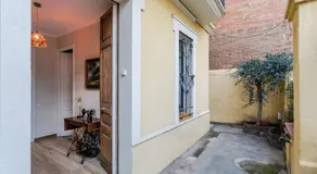 Lovely Designed House Connected To Center - Image 4