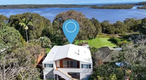 Carramar - Fireplace - Absolute Waterfront - Image 5