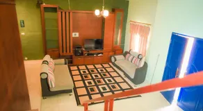 Orange Villa - Image 2