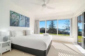 Quarterdeck Unit 2 - Lennox Head - Image 2
