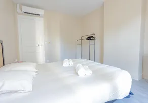 1 Chambre - Proche Hopital - Rue du 14 juillet - Image 4
