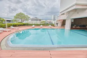 The Royal City Hotel - Image 3