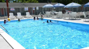 Beachway Motel - Image 4
