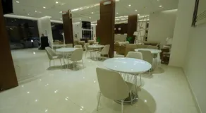 منزال الحزم للشقق المخدومة - Image 5