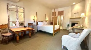 Petit Logis Inn - Image 5