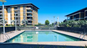 Absolute Waterfront - Tropical Sunrise Apartment Over The Water - Image 3