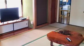 まるで一国一城の主 佐藤邸 - Image 2