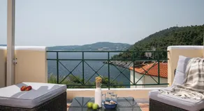 Porto Valitsa - Image 3