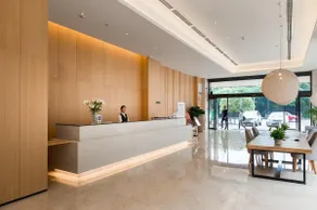 Chonpines Hotels·Leshan Giant Buddha - Image 3