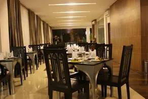 Grand Amira Hotel Solo, Azana Hotels Collection - Image 5