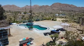 Desert Lily - Sunrise Suite with private hot tub and shared pool - Image 2