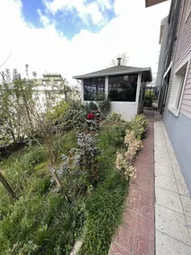NEAR SUITES - Image 4