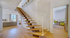 Upstays - Magnificent 180m duplex apartment - Image 2