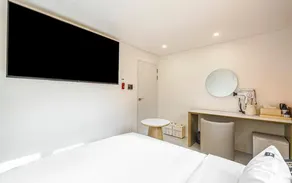 Chuncheon Hotel Spring River - Image 2