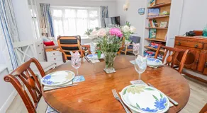 2 Trelawny Way - Image 5