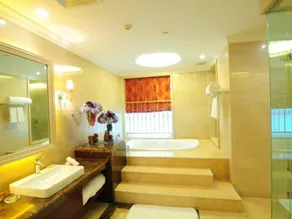 Xianyang Ocean Spring Grand Metro Park Hotel - Image 4