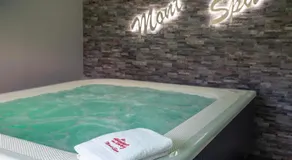 Le Relais de la Fontaine & Jacuzzi - Image 5