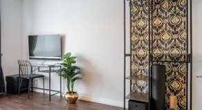 Private Apartment - Image 2