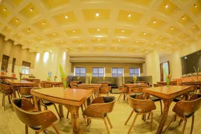 Grand Rockland Hotel - Image 4