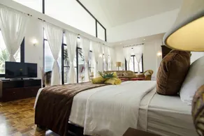 Sea Dream Resorts - Image 2