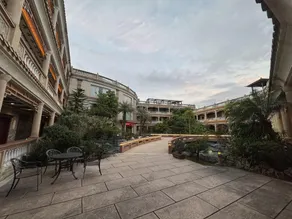 Wujing Mountain Villa - Image 4