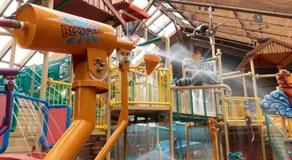 Six Flags Great Escape Lodge & Indoor Waterpark - Image 5