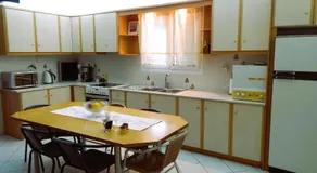 Menelais Guesthouse - Image 3