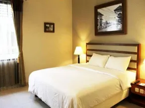 The Summit Siliwangi Hotel - Image 2