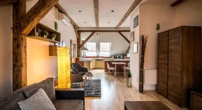 Tylova Apartments - Image 3