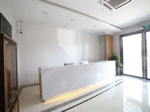Ripple Hotel - Image 2