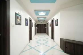 Hotel Planet - Image 3