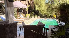 Almond Cottage Bed & Breakfast - Image 3