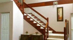 Vancouver Pacific Guest House - Image 2