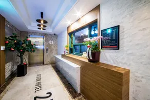Design Hotel 2NE1, Jukdo Market, Pohang - Image 2